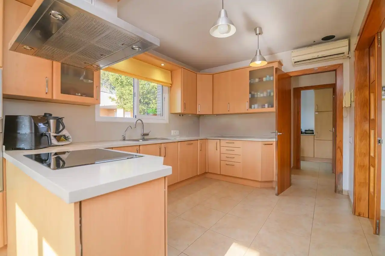 Kitchen of Houses for sale in Sabadell  with Air Conditioner, Heating and Terrace