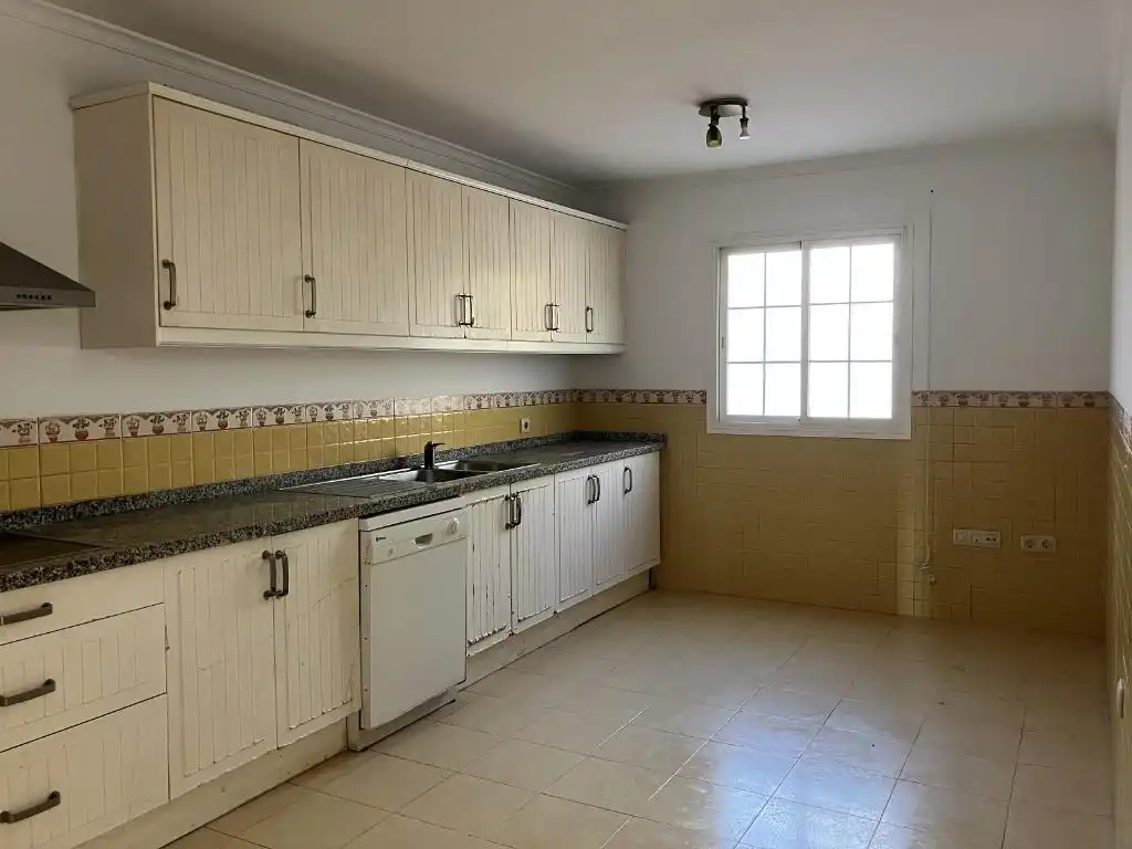 Casa adosada en venta en Calle Diamante, 12, Riviera del Sol
