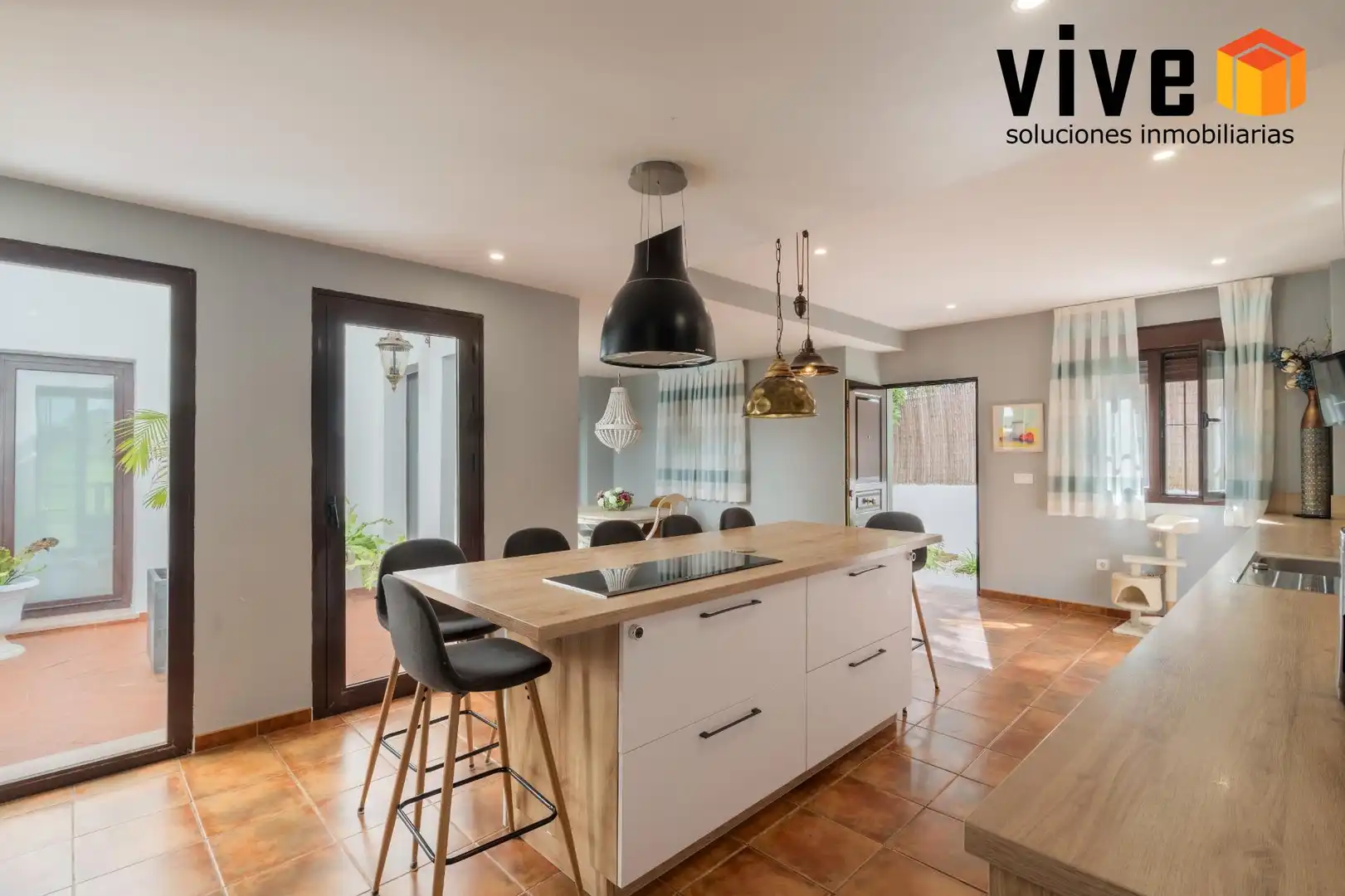 Cocina de Casa o chalet en venta en Guillena con Aire acondicionado, Calefacción y Terraza