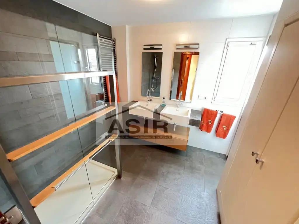 Flat for rent in Plaza Major, Centre