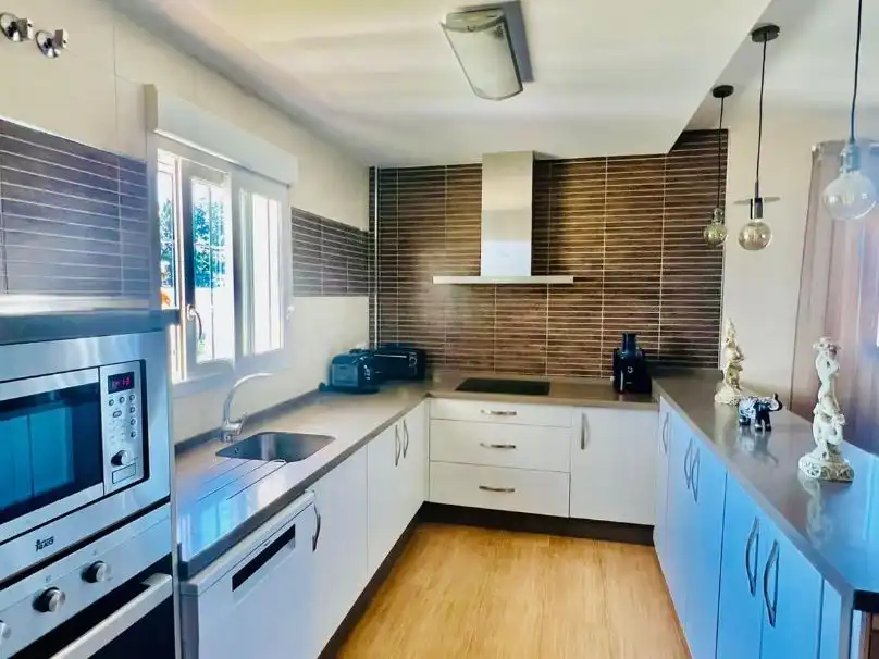 Chalet con piscina en venta en Ctra Nacional, N340 24, imagen 12