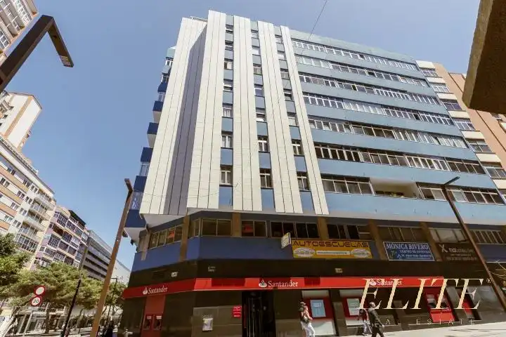 Exterior view of Office for sale in Las Palmas de Gran Canaria