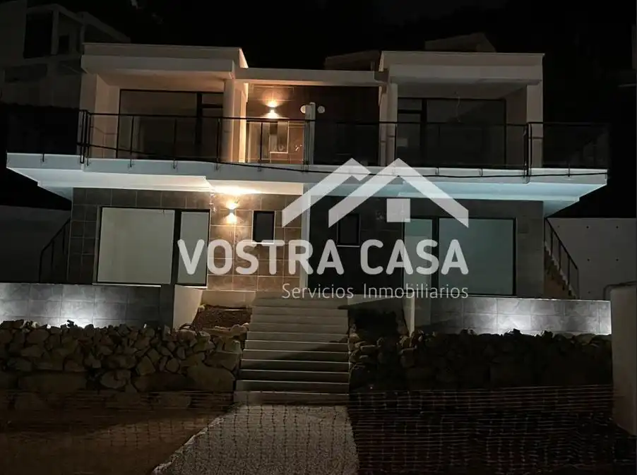 Vista exterior de Casa o chalet en venta en Chiva