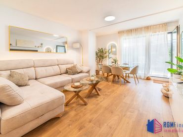 Piso con piscina en venta en Este - Alcosa- Torreblanca