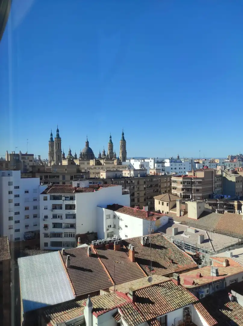 Exterior view of Flat for sale in Zaragoza  with Air Conditioner, Heating and Oven