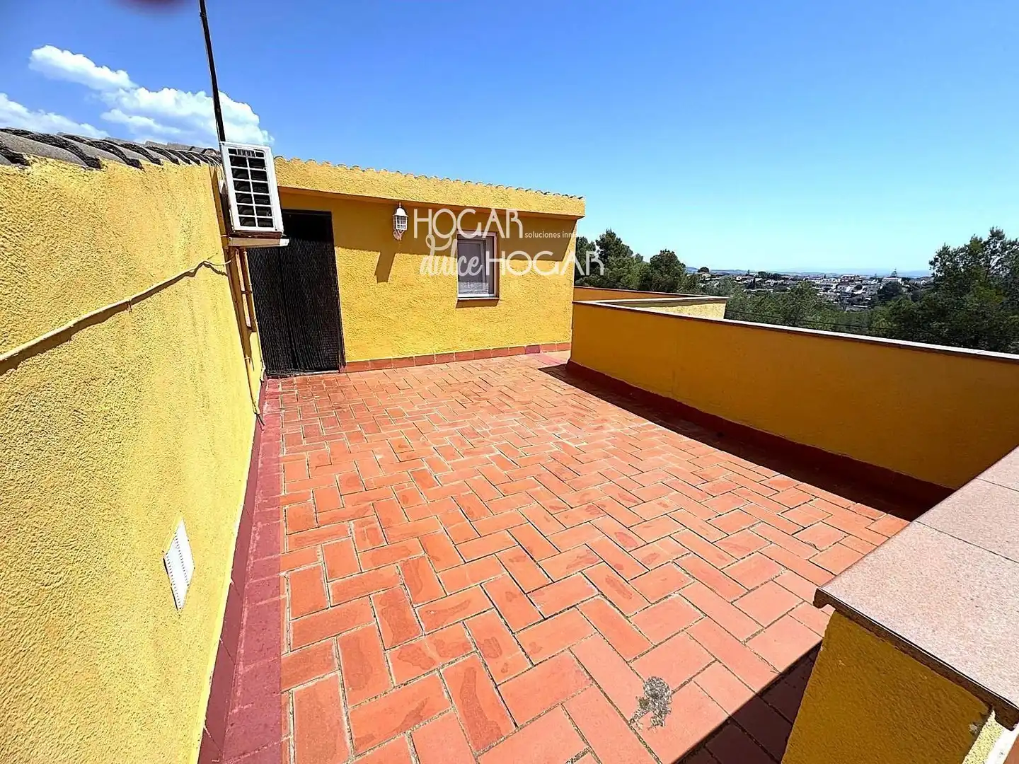 Terrassa de Casa o xalet en venda en La Bisbal del Penedès amb Aire condicionat, Calefacció i Terrassa