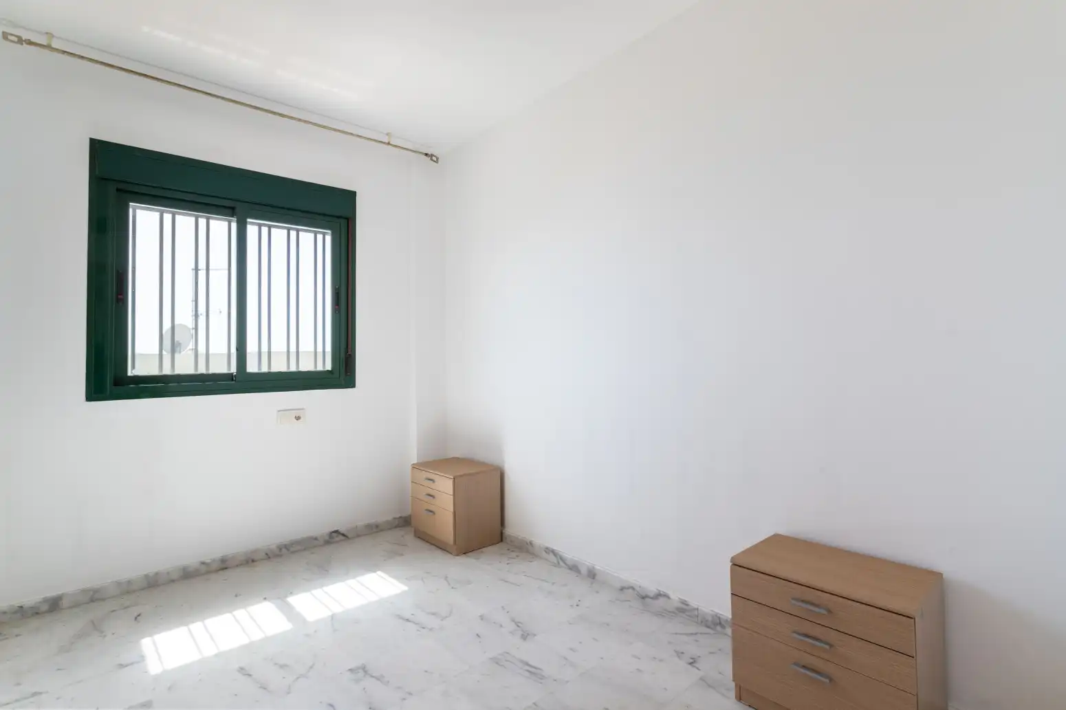 Habitación de Piso en venta en Benalmádena con Aire acondicionado, Calefacción y Jardín privado