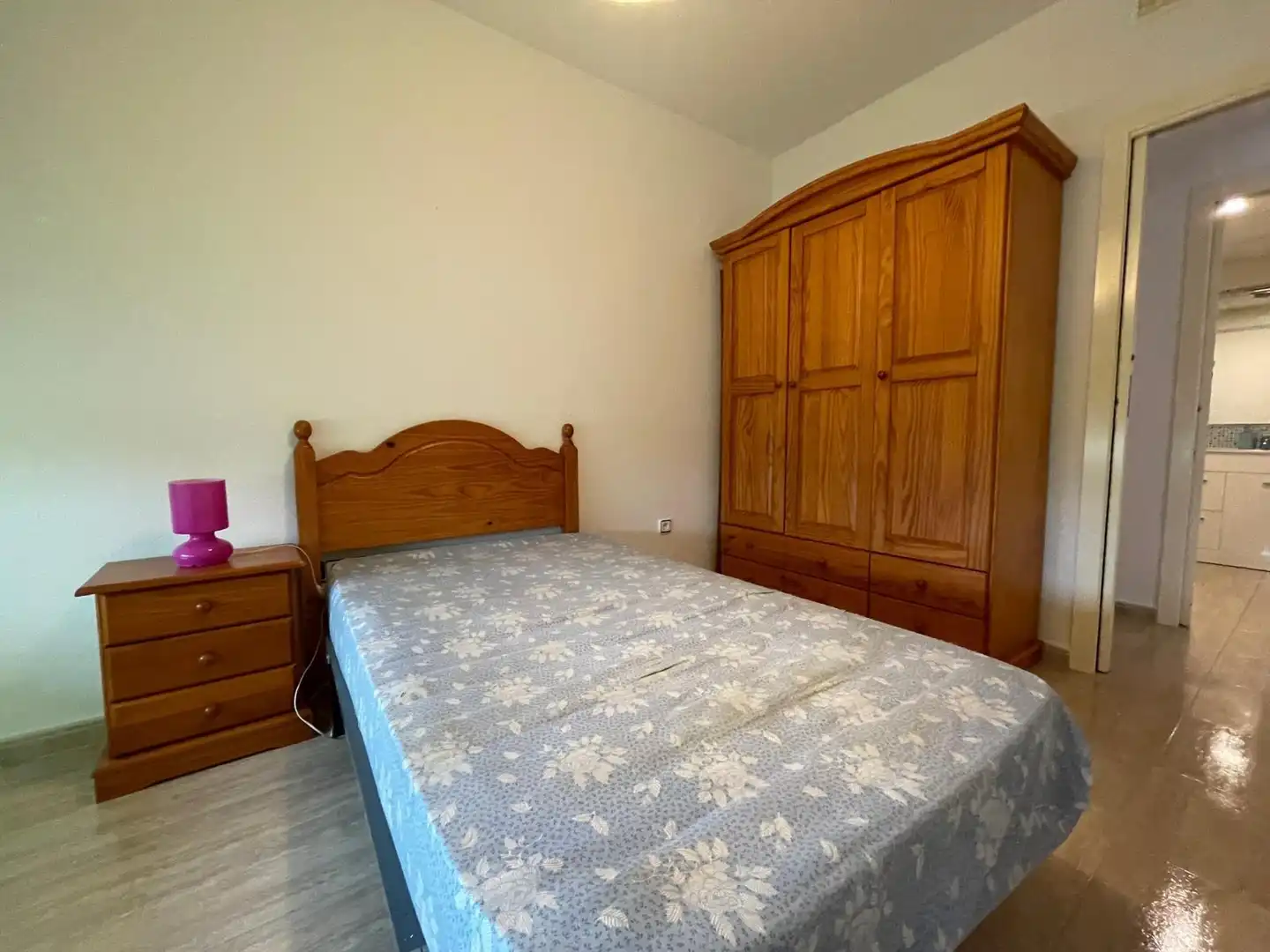 Dormitori de Apartament en venda en Águilas amb Aire condicionat, Terrassa i Piscina