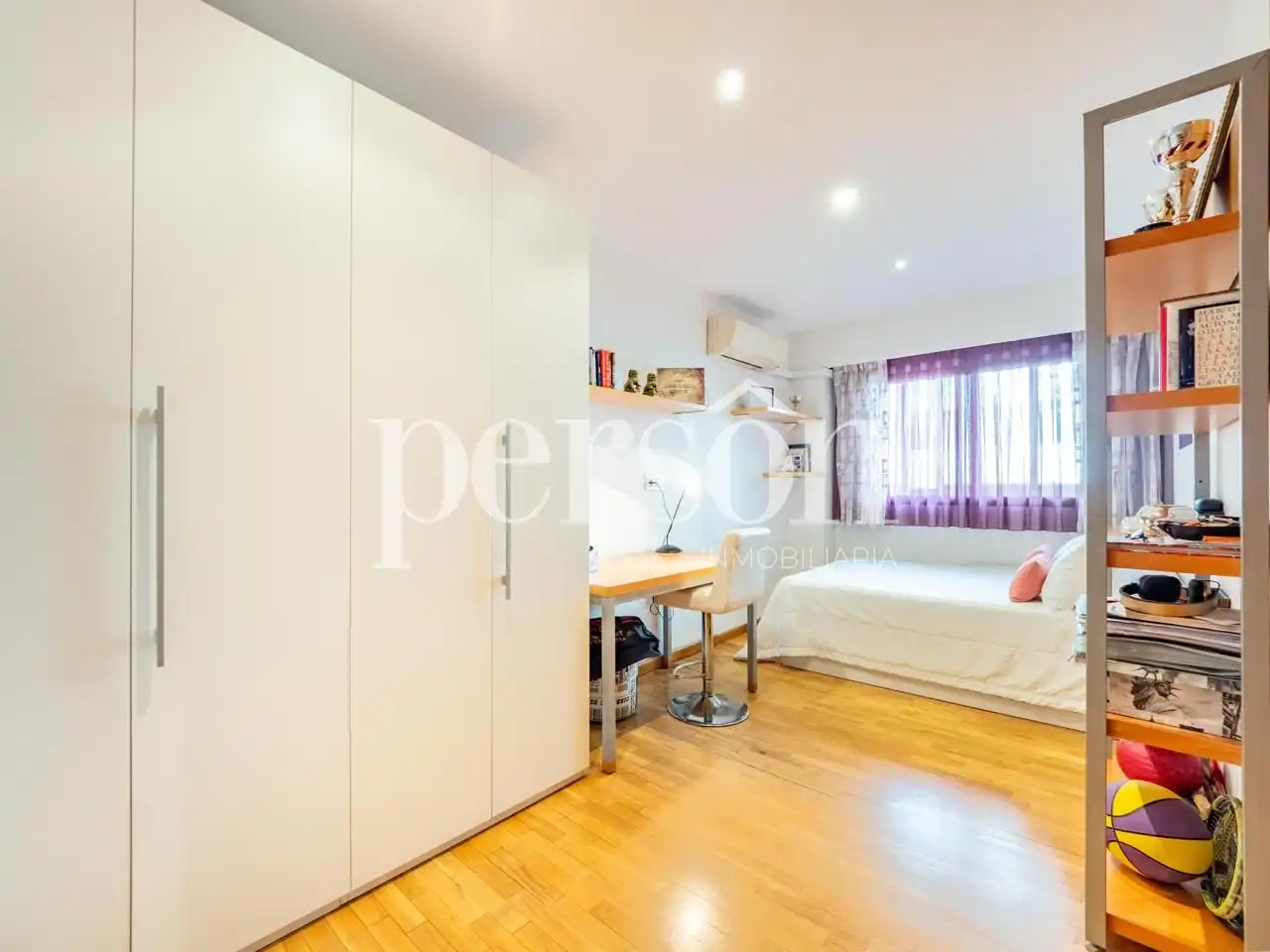 Habitación de Piso en venta en Valencia con Aire acondicionado, Calefacción y Parquet