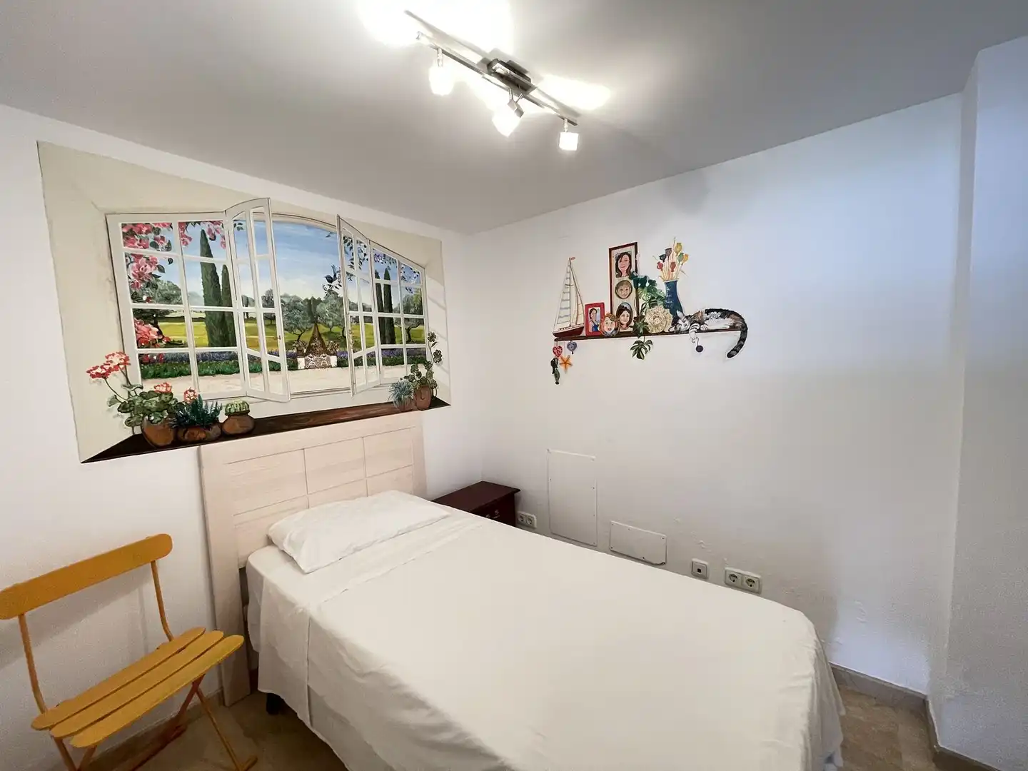 Bedroom of Houses for sale in Estepona  with Air Conditioner, Private garden and Terrace