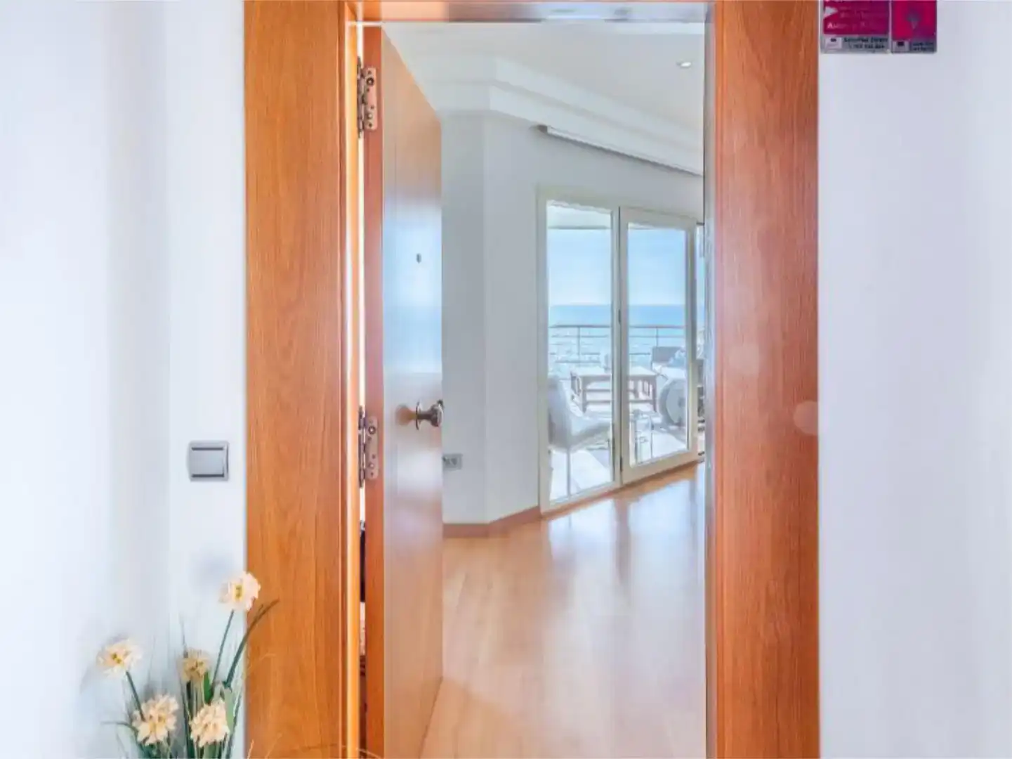 Wohnung zum Verkauf in Torrox mit Klimaanlage, Schwimmbad und Balkon