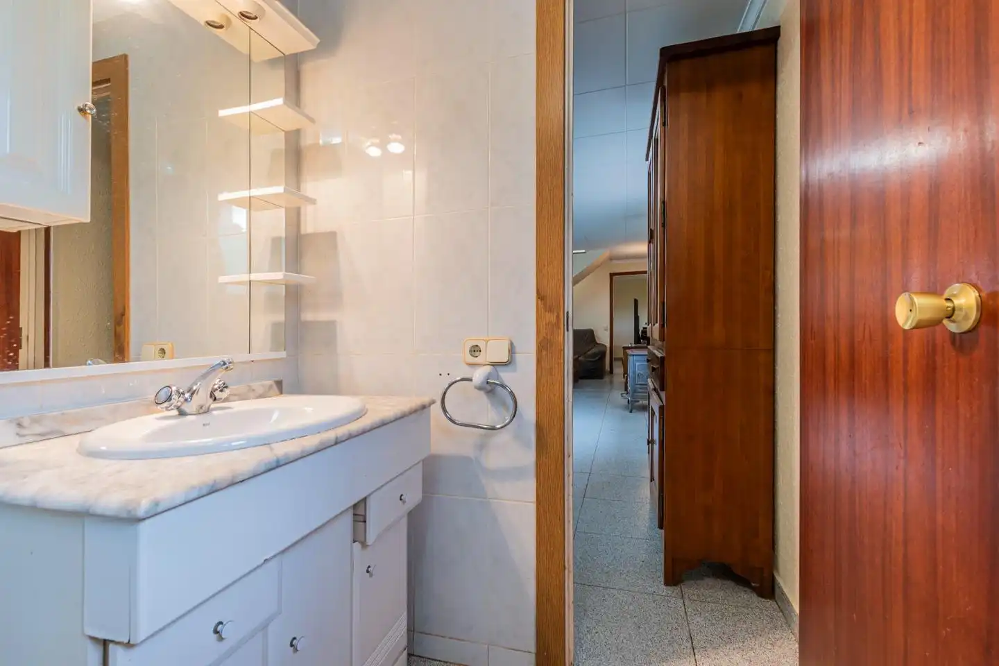 Bany de Casa o xalet en venda en Avinyonet del Penedès amb Jardí privat, Terrassa i Traster