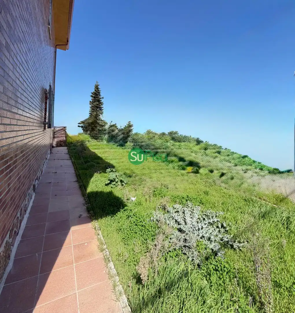 Detached house with garden for sale in Avenida Rufino Rubio 10, imagen 36
