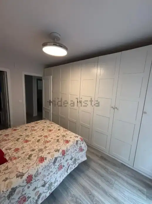 Bedroom of Flat for rent in La Pobla de Vallbona  with Air Conditioner, Furnished and Oven