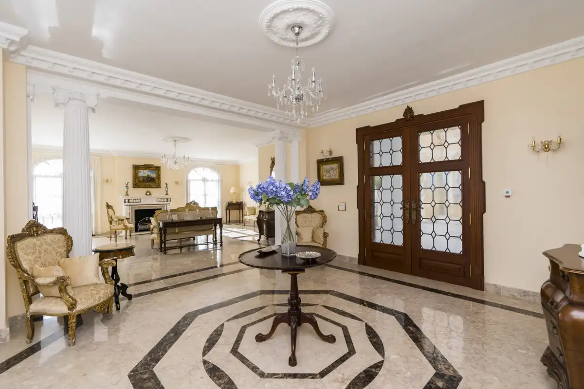 House with pool for sale in Estepona Pueblo, imagen 10