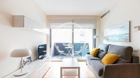 Foto 2 de Piso de alquiler en Carrer Mercè Rodoreda, La Mina, Sant Adrià de Besòs