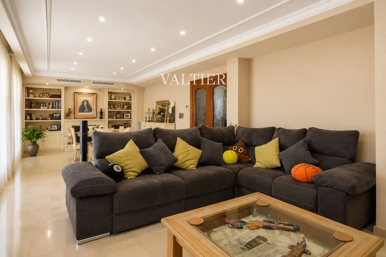 Sala d'estar de Casa o xalet en venda en Almoines amb Aire condicionat, Terrassa i Moblat