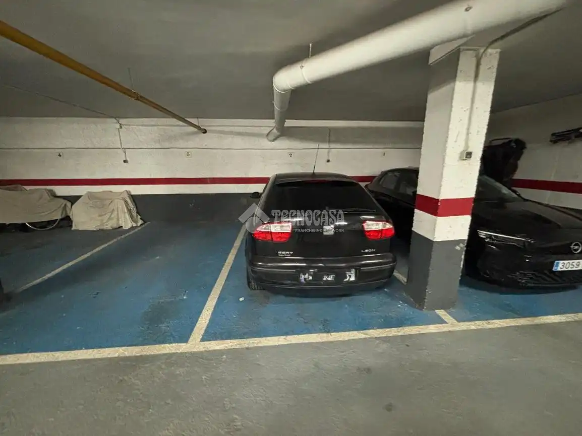 Parking de Piso en venta en Valencia con Aire acondicionado