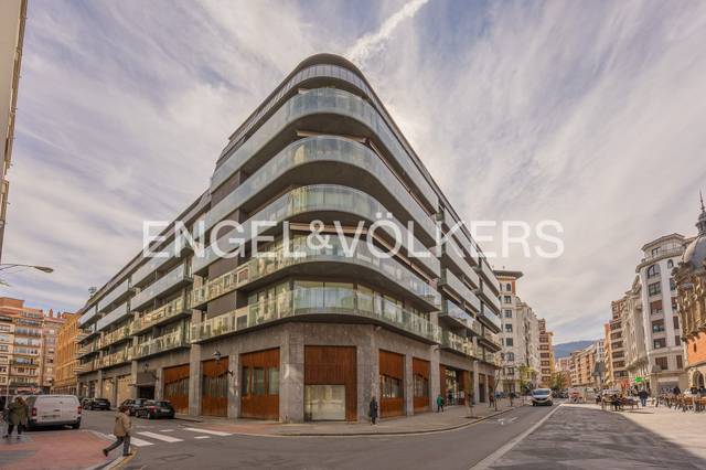 Piso en Alquiler en Alhóndiga