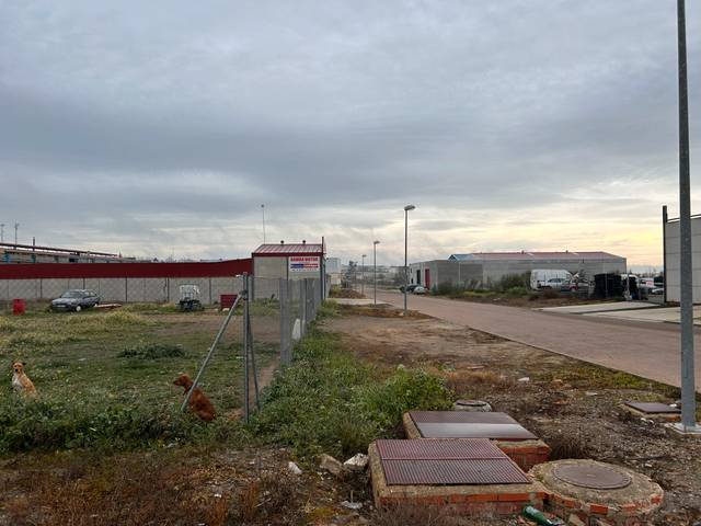 Terreno industrial en Venta en Calle Mina la Capitalista en Azuaga