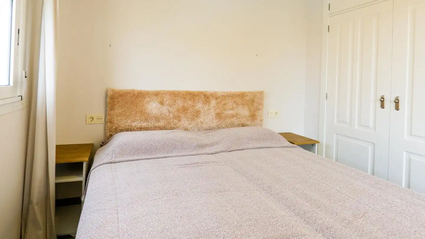 Habitación de Casa adosada en venta en Santa Pola con Aire acondicionado, Terraza y Trastero