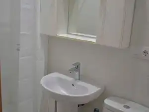 Bany de Pis de lloguer en Ciudad Real amb Moblat i Balcó