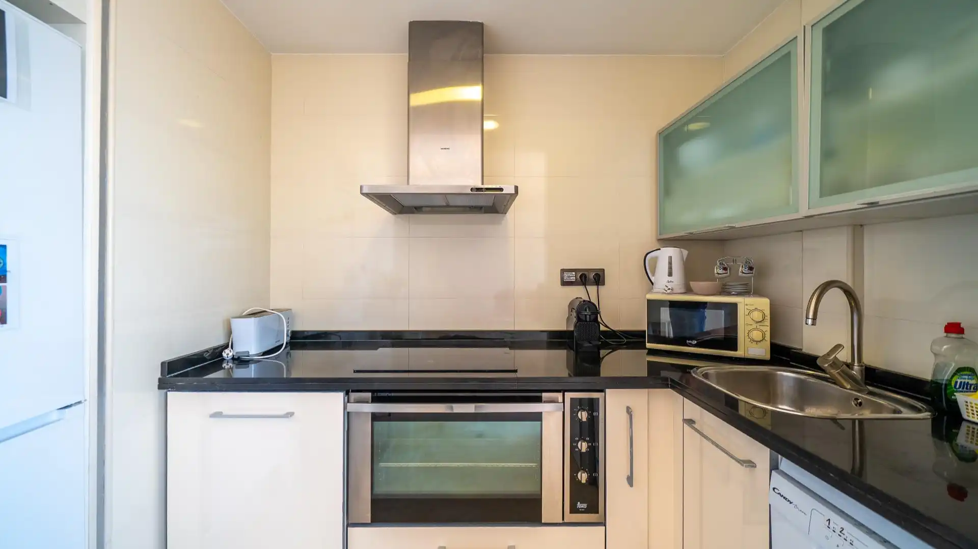 Kitchen of Attic for sale in Alicante / Alacant  with Air Conditioner, Heating and Terrace