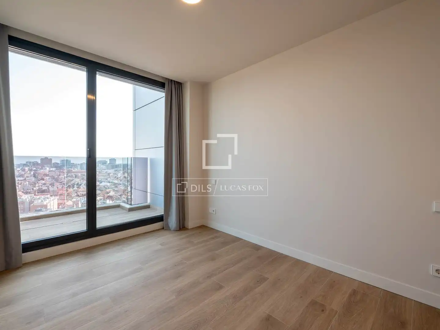 Habitación de Ático en venta en Madrid con Aire acondicionado, Calefacción y Terraza