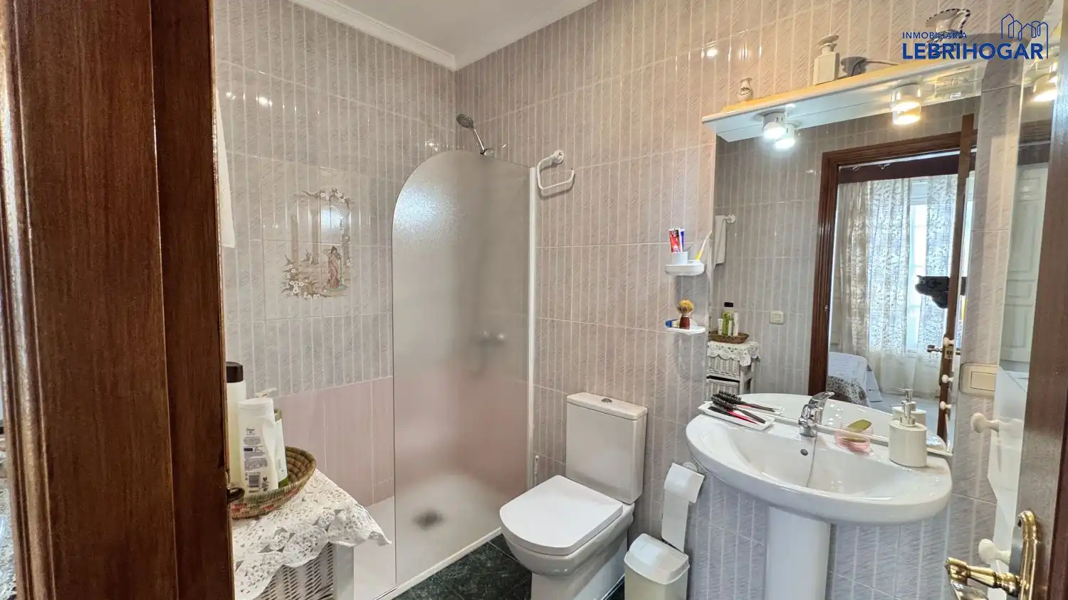 Baño de Casa o chalet en venta en Lebrija con Calefacción, Trastero y Balcón