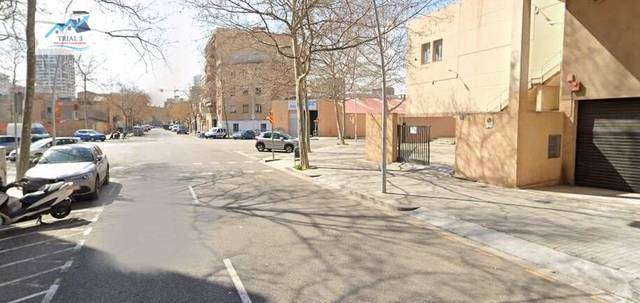 Local comercial en Venta en Carrer de Veneçuela en Provençals del Poblenou
