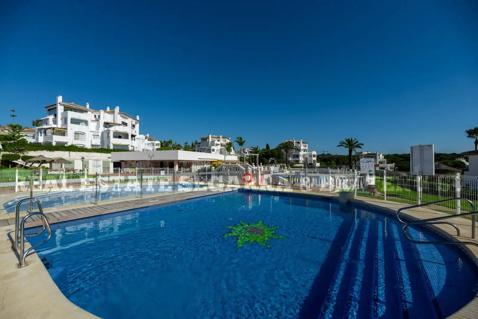 Swimming pool of Apartments for sale in Marbella  with Air Conditioner, Terrace and Furnished