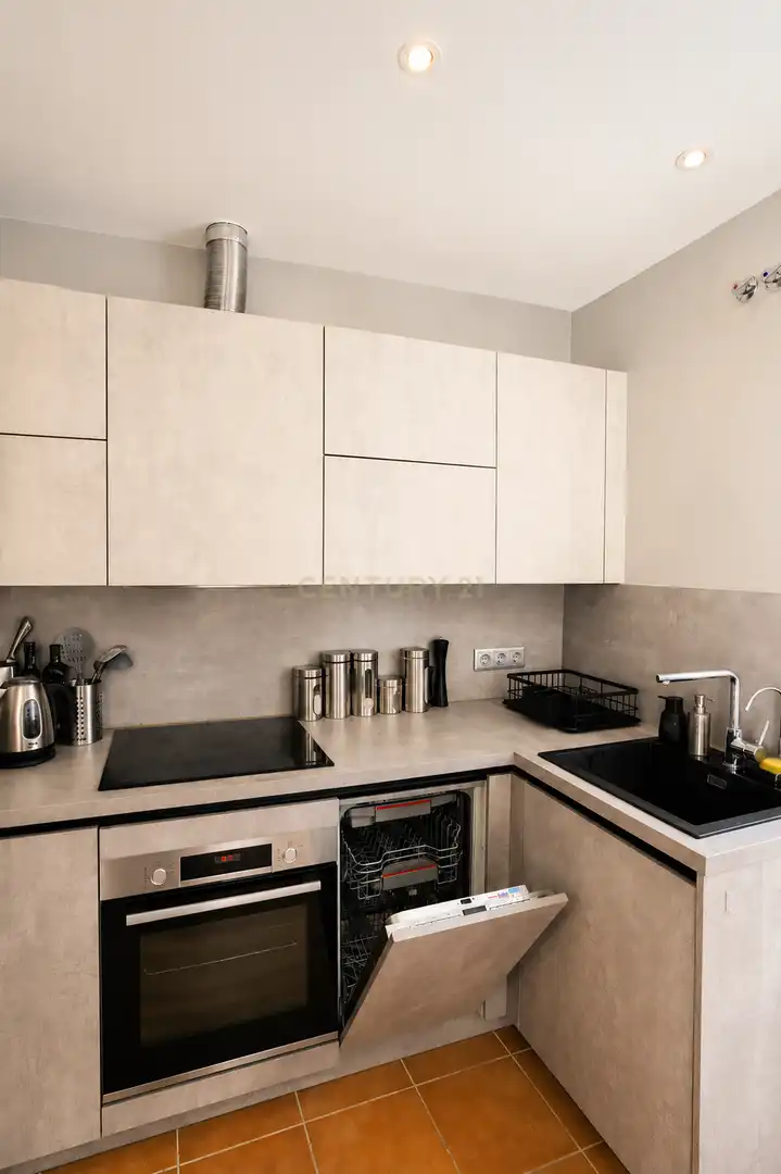 Kitchen of Houses for sale in Marbella  with Air Conditioner, Private garden and Oven