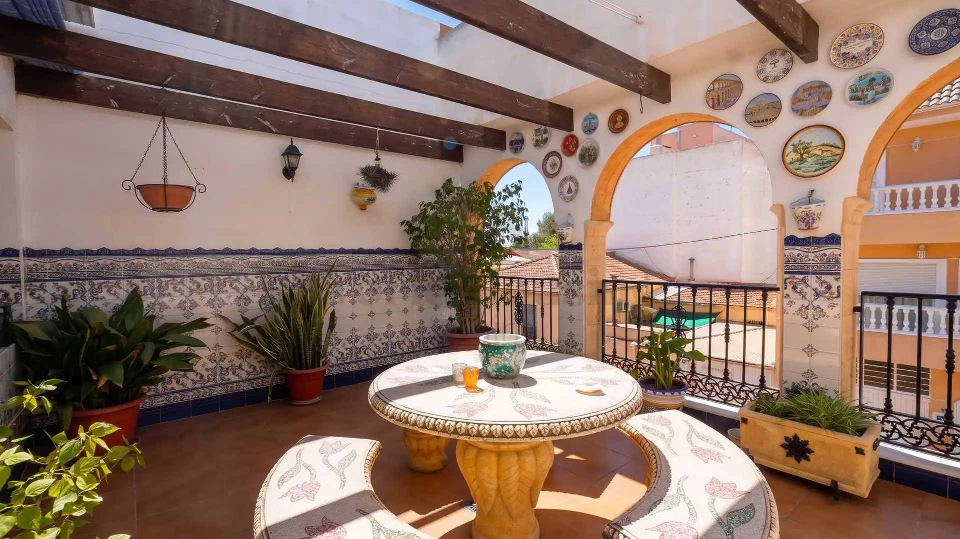 Chalet con terraza en venta en Calle CL ROJALES, imagen 6