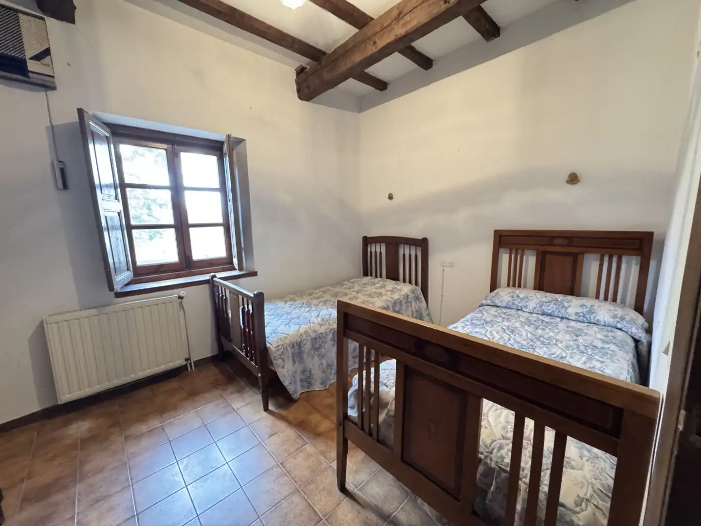 Dormitori de Casa o xalet en venda en Las Ventas Con Peña Aguilera amb Calefacció