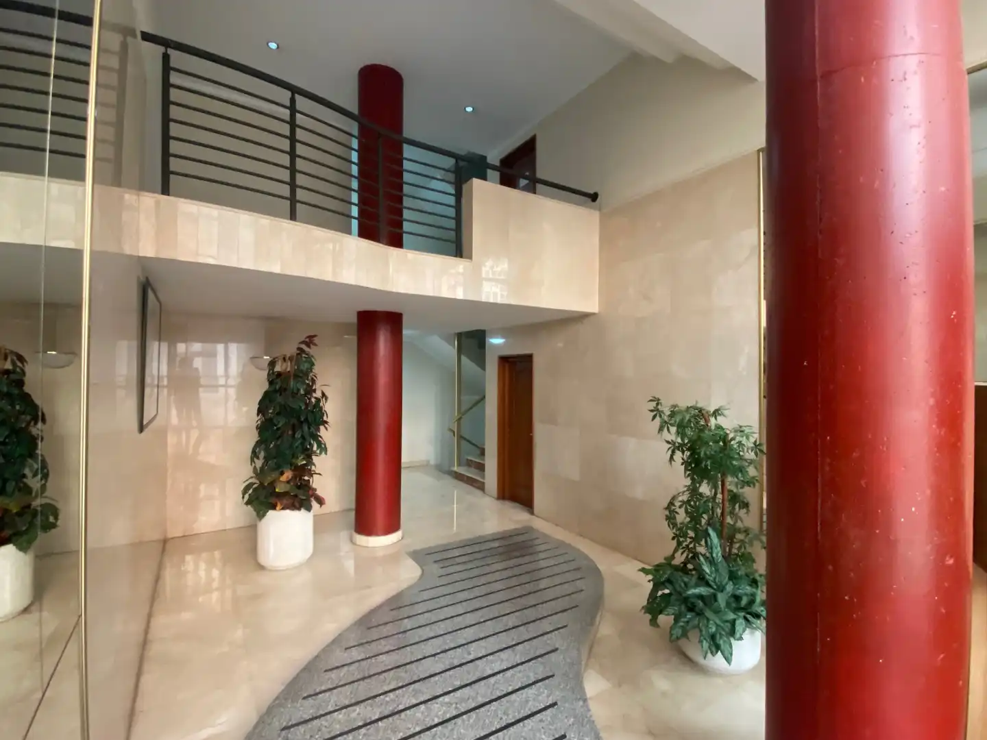 Piso en venta en Castro-Urdiales con Calefacción, Trastero y Piscina