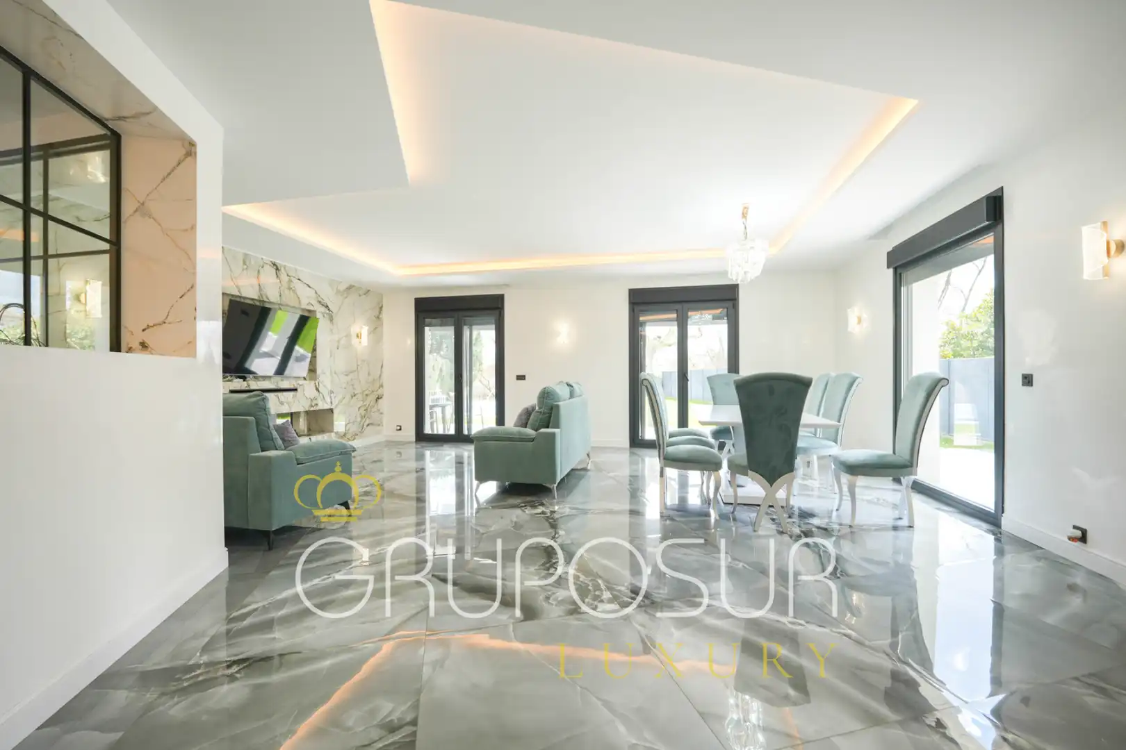 Sala de estar de Casa o chalet en venta en Valladolid con Aire acondicionado, Calefacción y Jardín privado