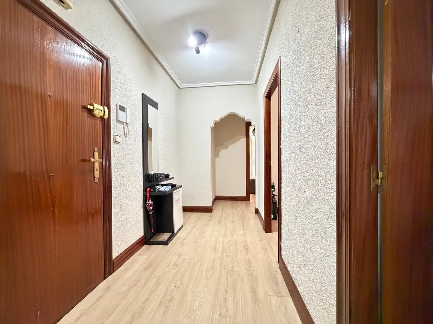 Piso de alquiler en Basauri  con Amueblado y Balcón