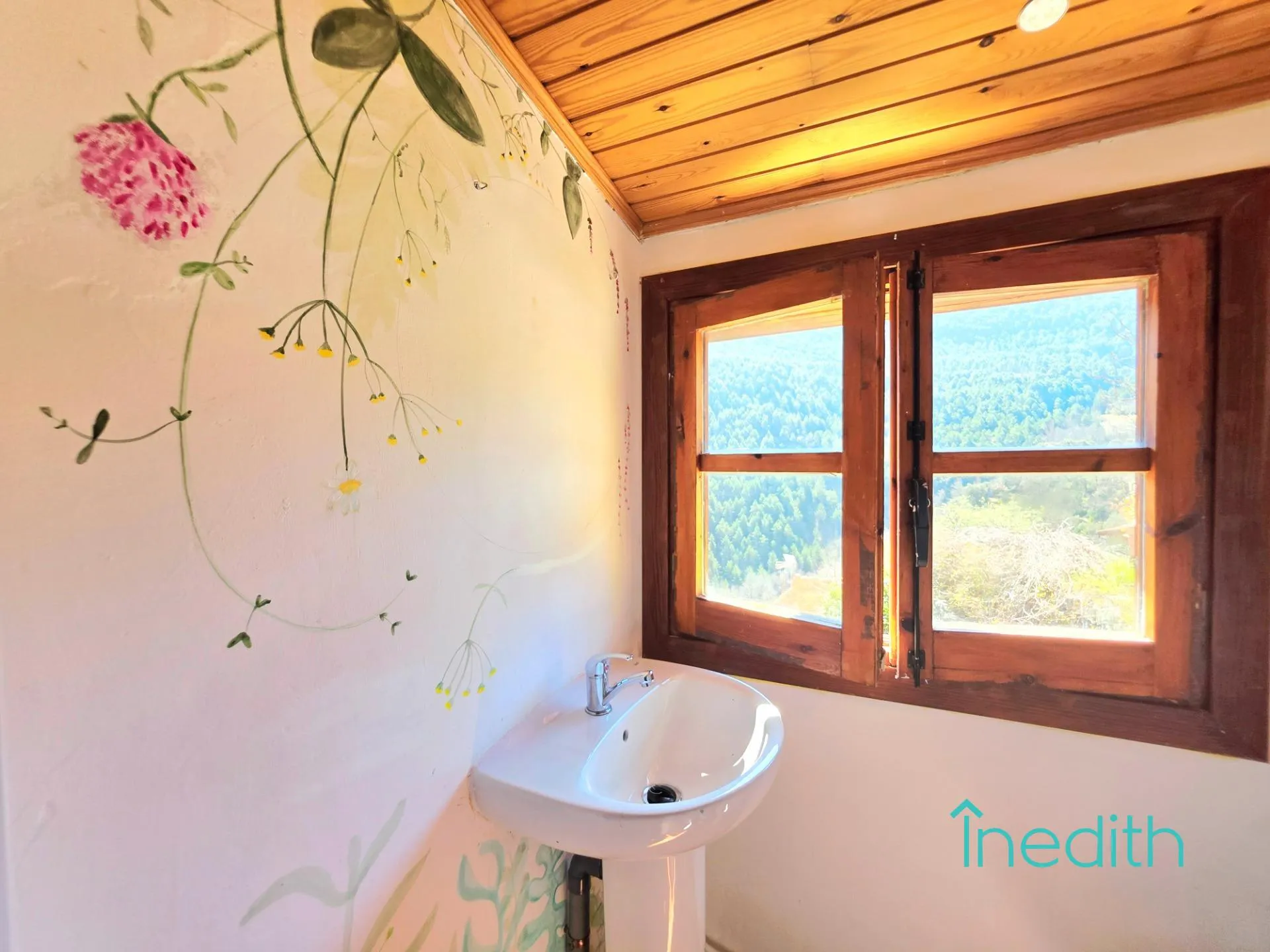 Baño de Casa o chalet en venta en El Pont de Bar con Aire acondicionado, Jardín privado y Terraza