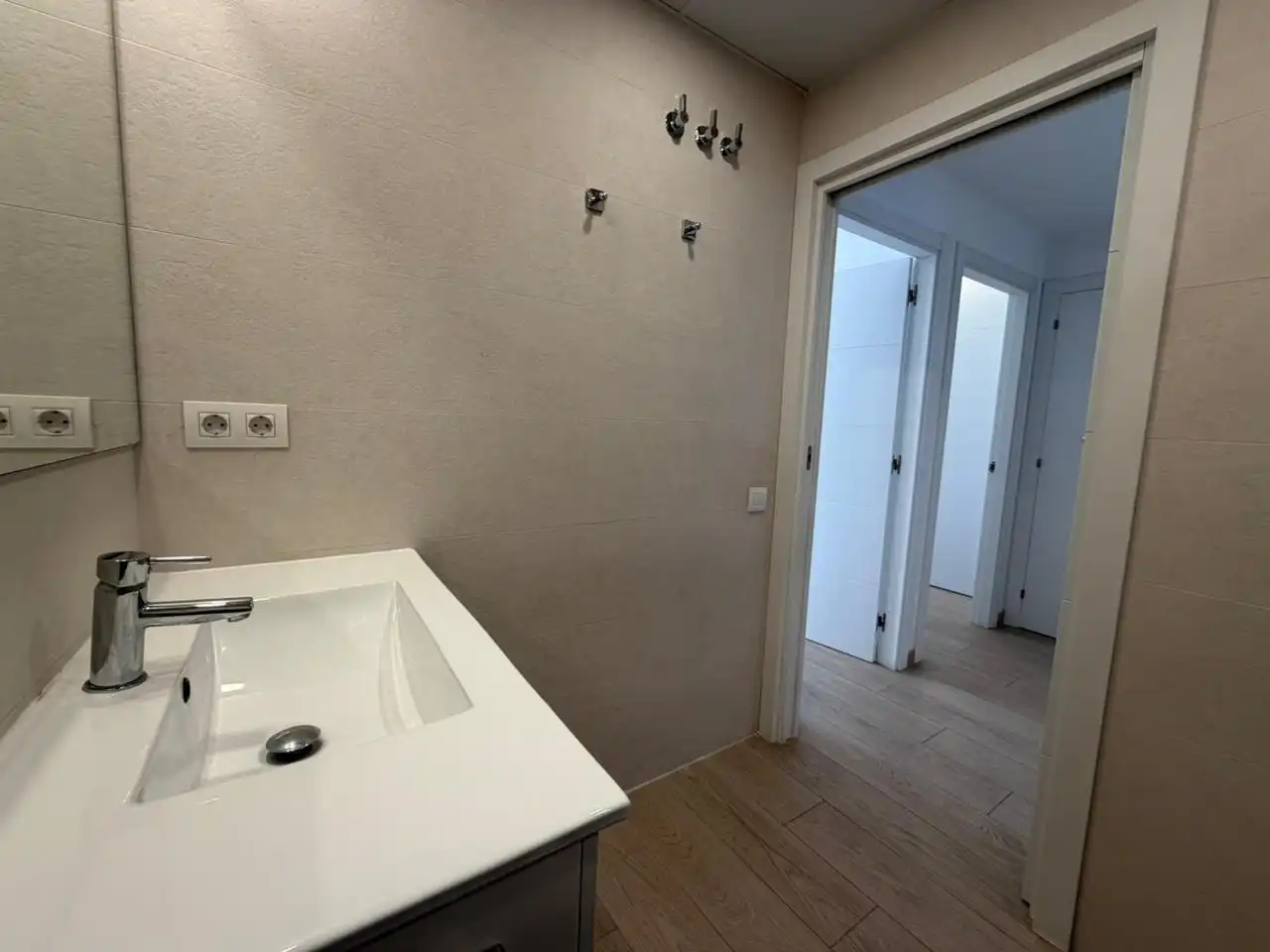 Bany de Pis en venda en Barcelona amb Aire condicionat, Parquet i Terrassa