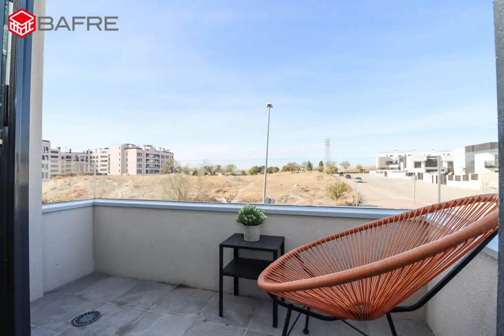 Houses for rent in Calle de Rosa Luxemburgo, Hospital