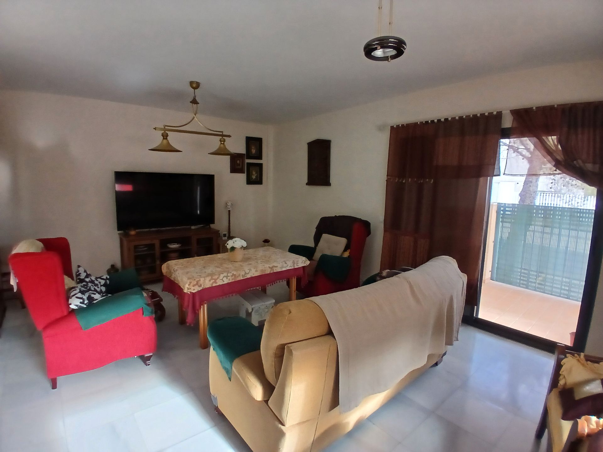 Living room of Single-family semi-detached for sale in  Huelva Capital  with Air Conditioner, Terrace and Furnished