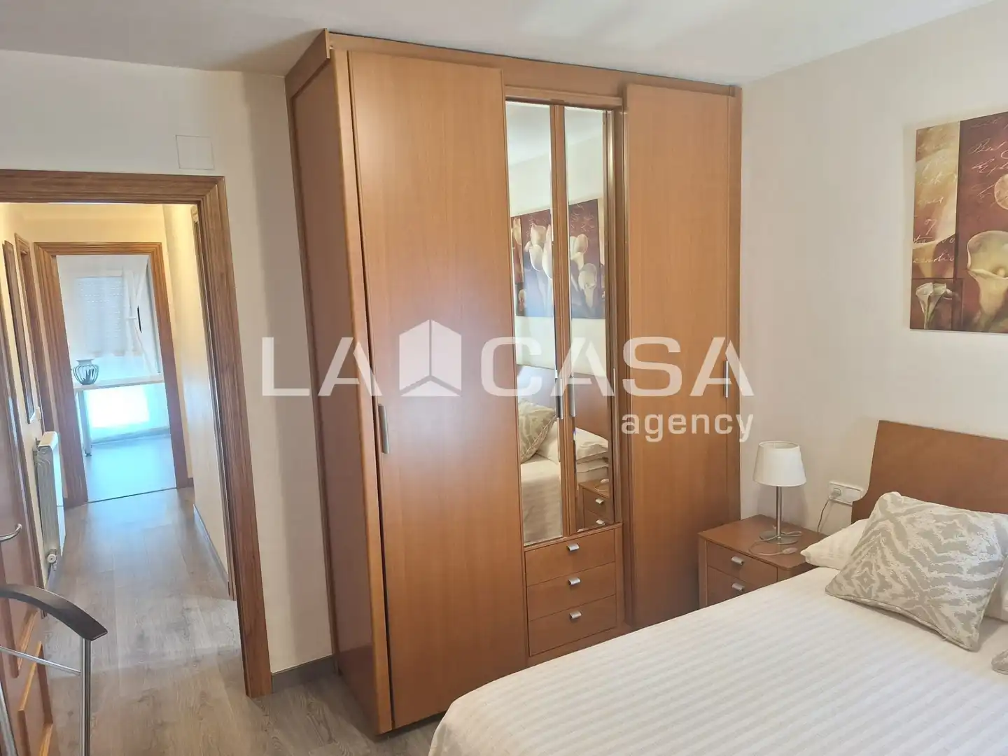 Bedroom of Flat for sale in Santa Coloma de Gramenet  with Parquet flooring