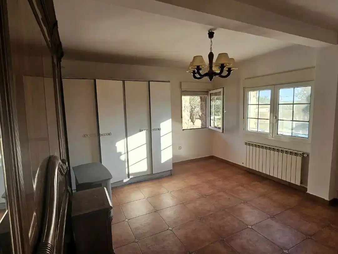Habitación de Piso en venta en Valdemorillo con Aire acondicionado, Jardín privado y Trastero