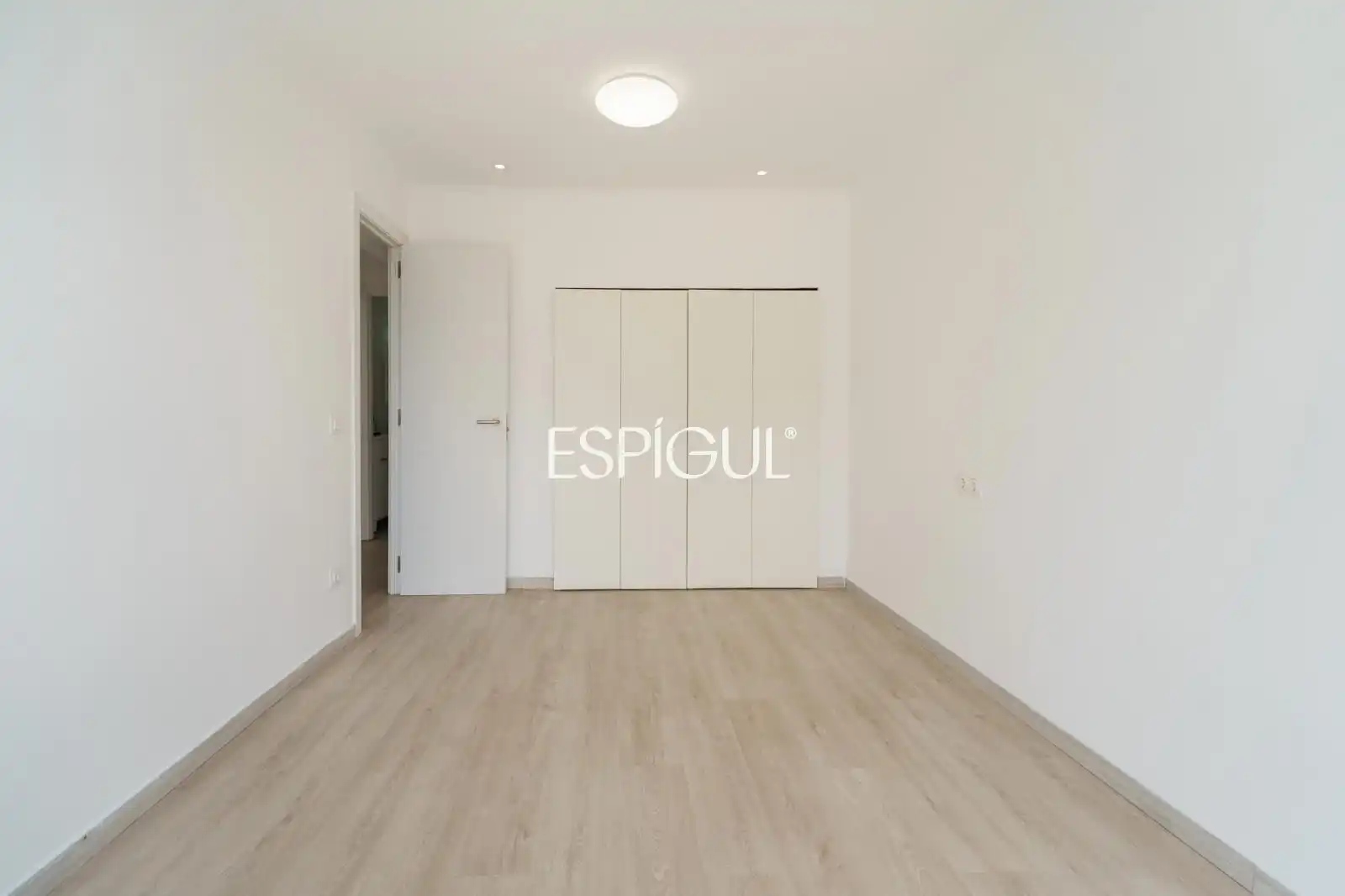 Ático con terraza en venta en Trelawny, imagen 17