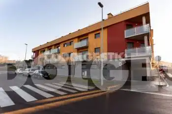 Parcheggio in vendita a Puigsacalm, Nº 64 -70