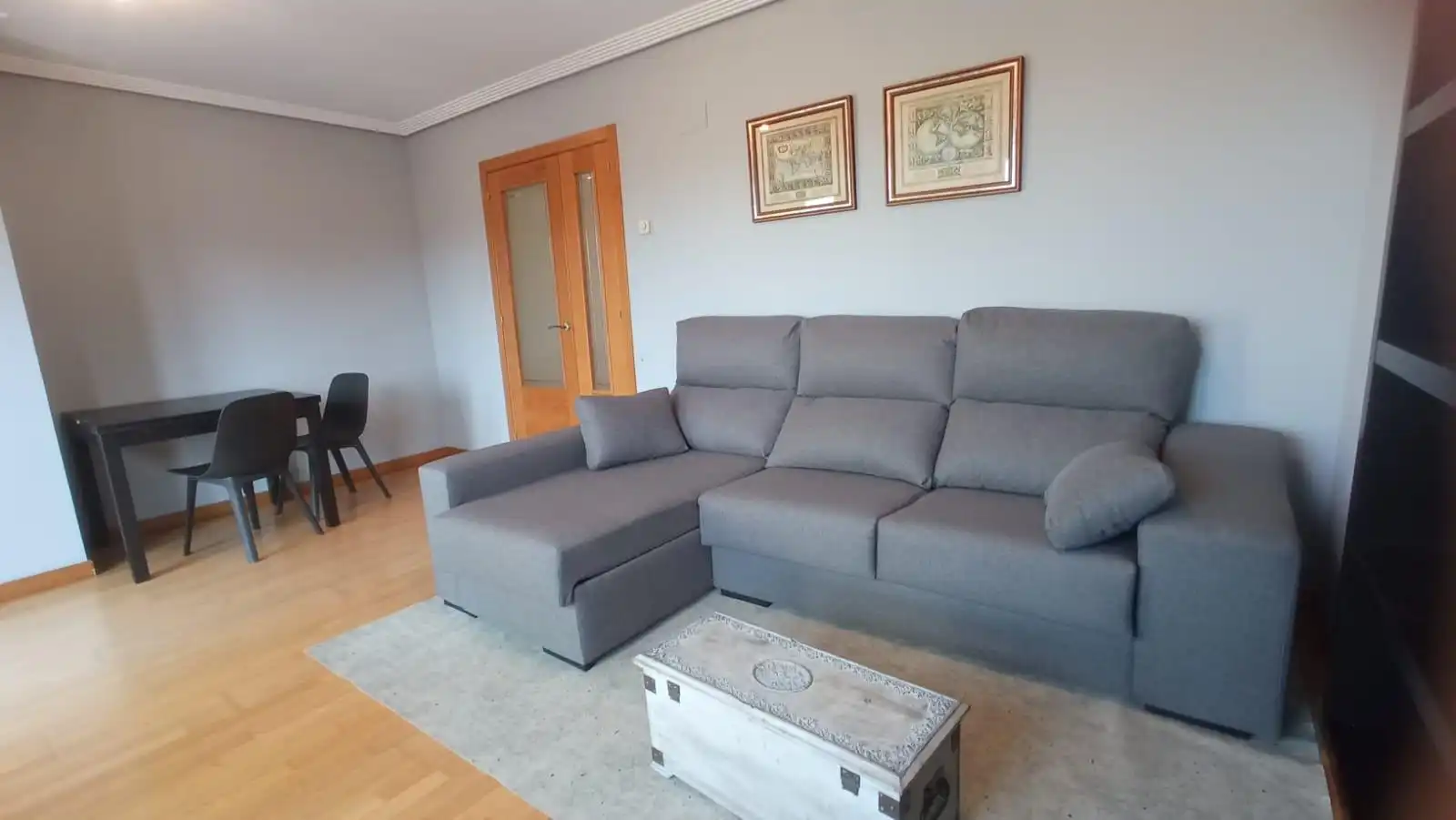 Sala de estar de Ático de alquiler en Oviedo  con Calefacción, Terraza y Trastero