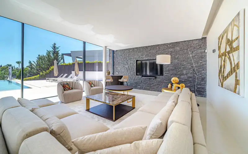 Casa con terraza en alquiler en Nueva Andalucía, imagen 7