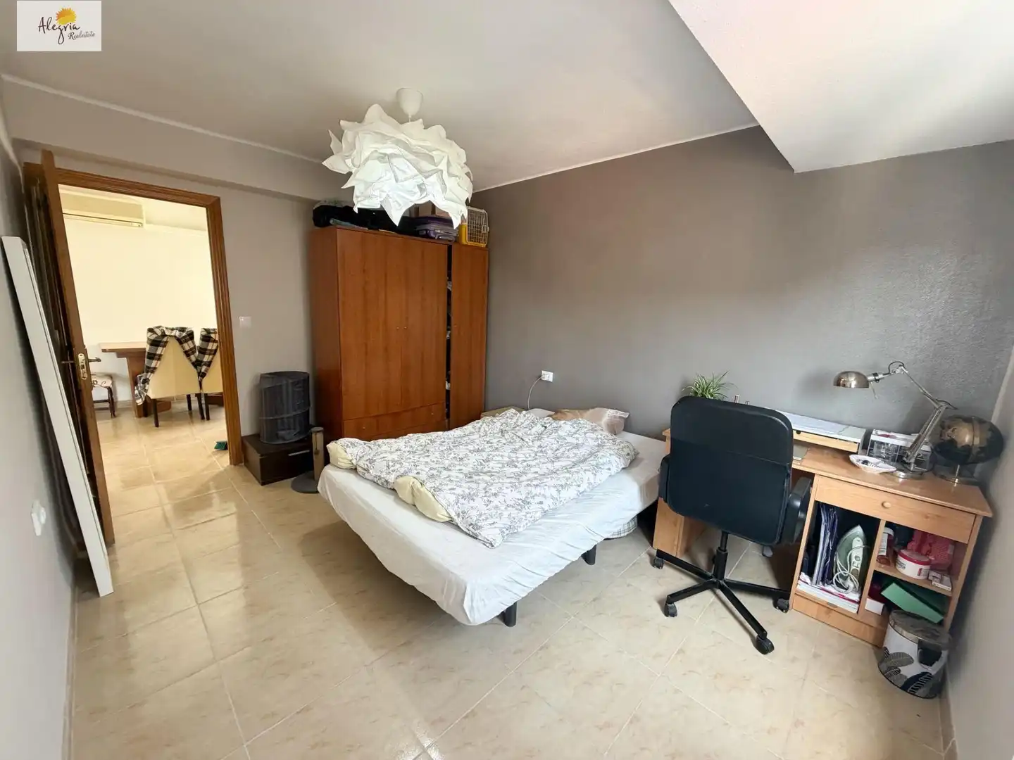 Habitación de Apartamento en venta en Massanassa con Aire acondicionado, Amueblado y Balcón