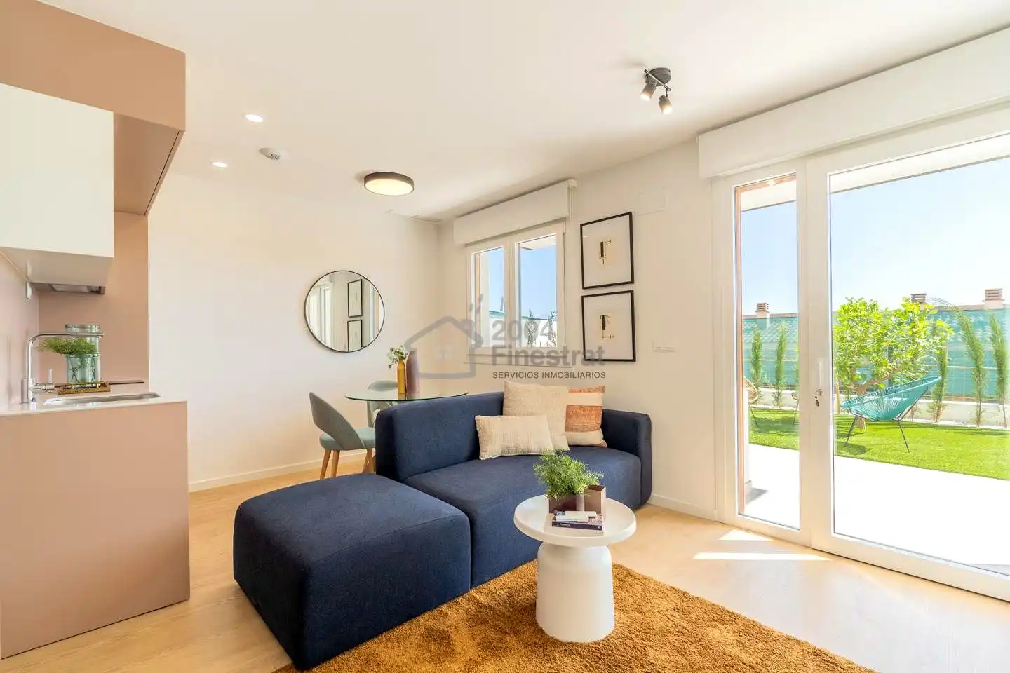 Sala de estar de Casa adosada en venta en La Nucia con Aire acondicionado, Jardín privado y Terraza