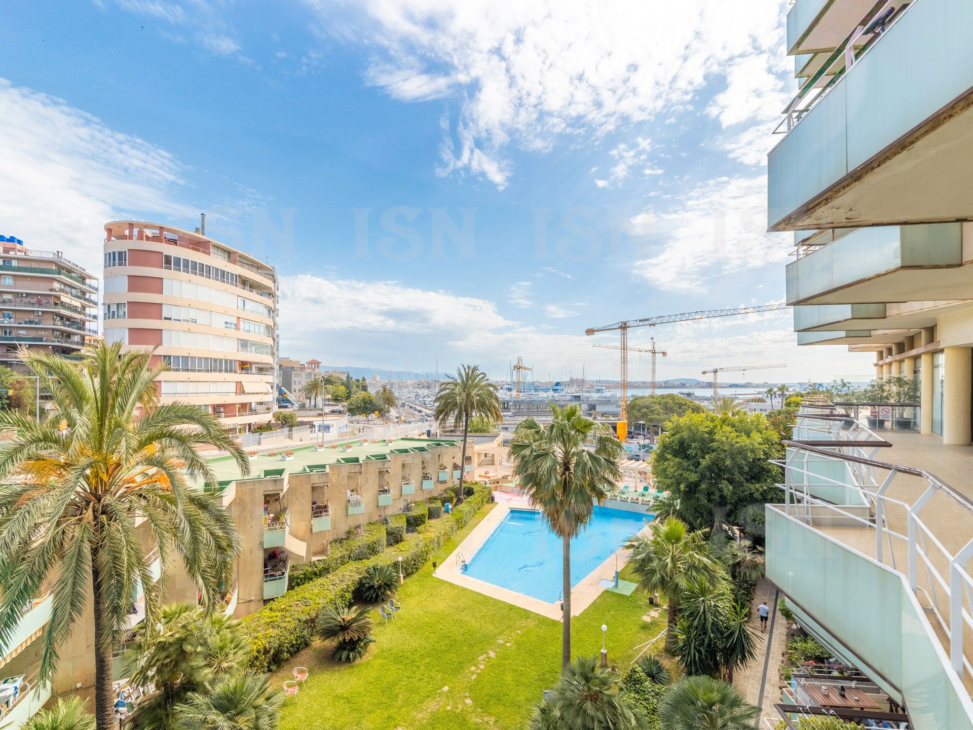 Exterior view of Flat for sale in  Palma de Mallorca  with Air Conditioner, Heating and Private garden